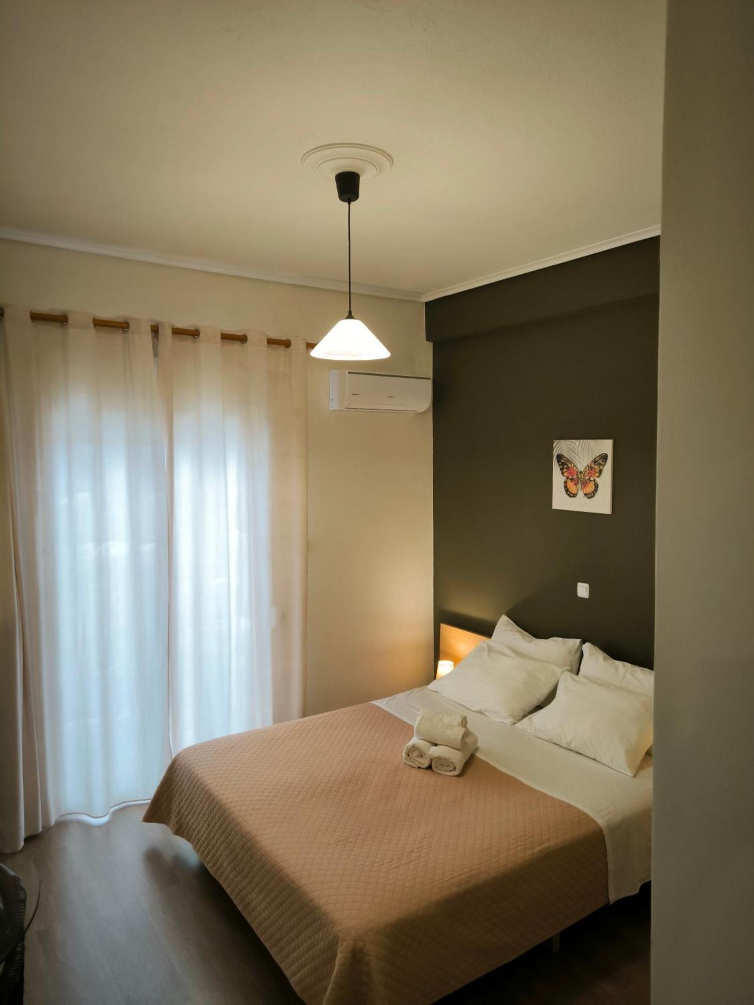Ferienwohnung Penthouse With An Incredible View 350M From Metro Station! Athen Exterior foto