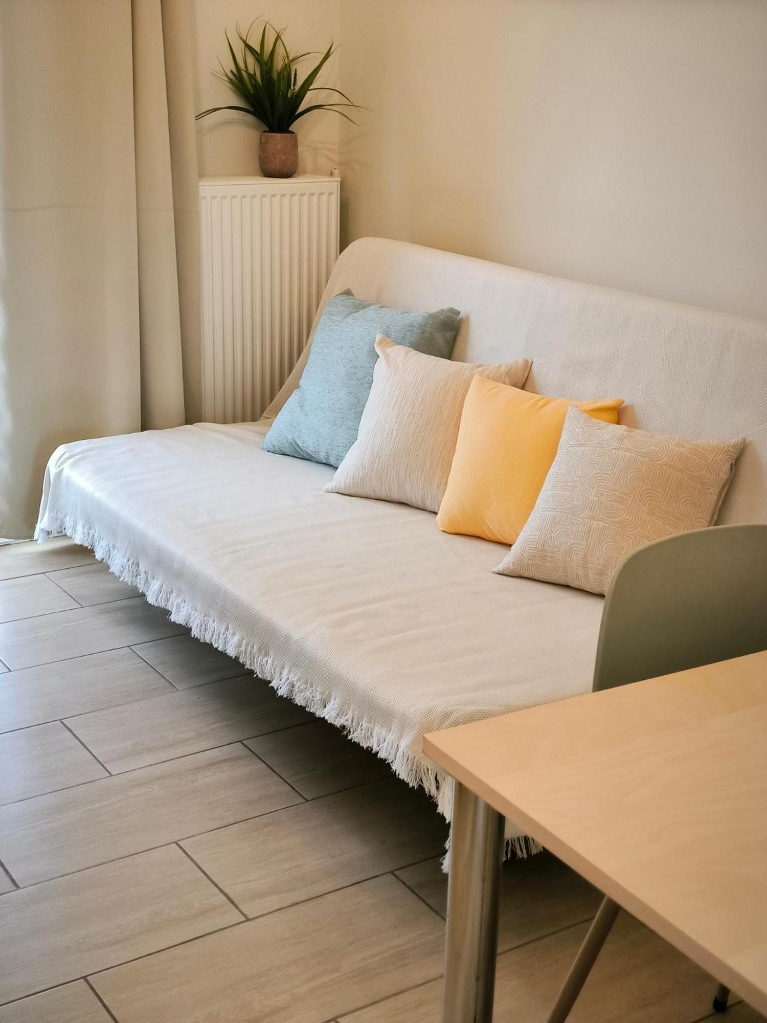 Ferienwohnung Penthouse With An Incredible View 350M From Metro Station! Athen Exterior foto
